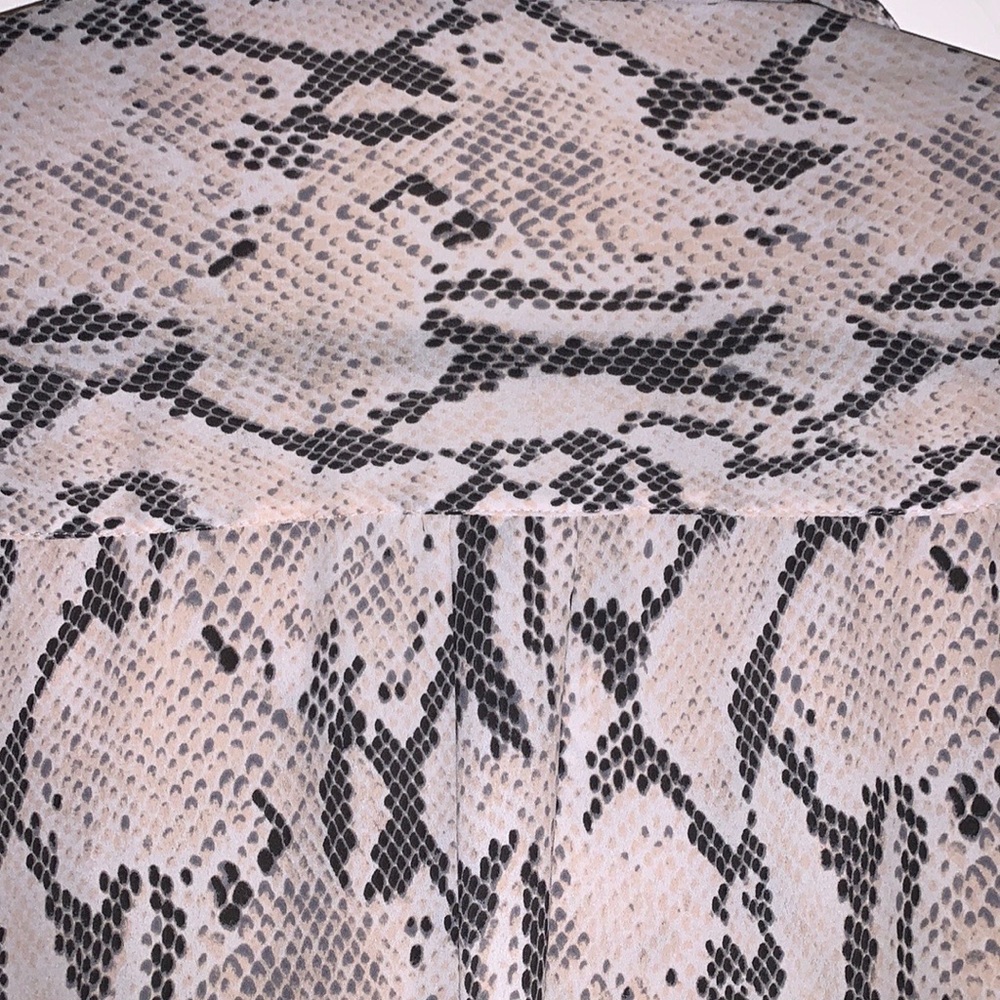 Express Snakeskin Semi Sheer Button Up Shirt, Lig… - image 8